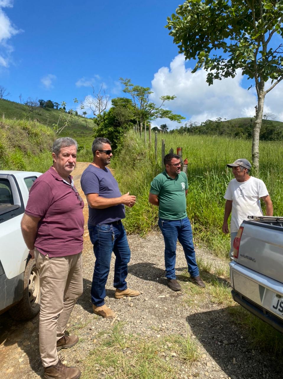 Representantes das Secretarias de Desenvolvimento Rural de Barra Mansa e