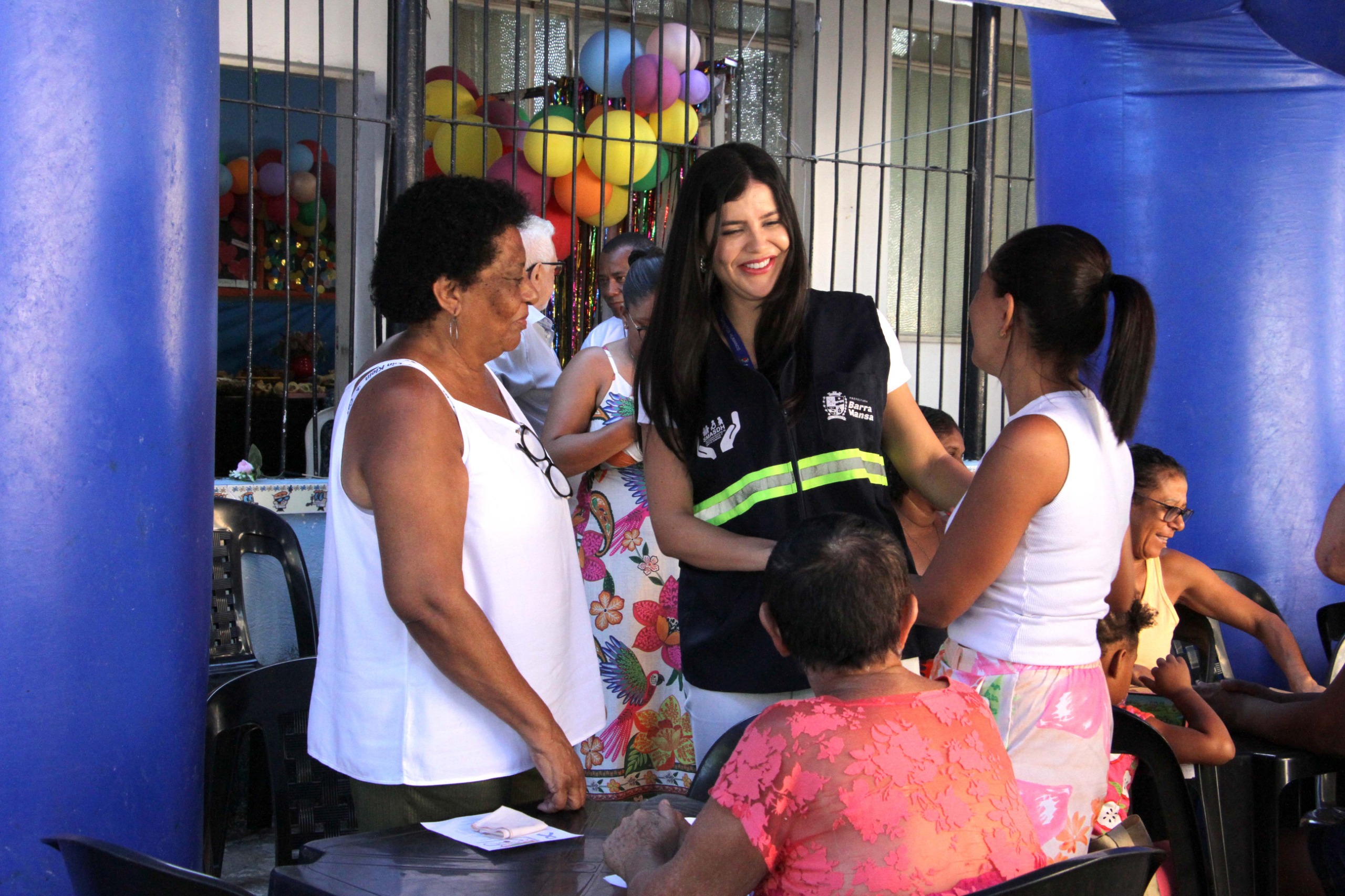 Atividades da Semana do Idoso sao realizadas no bairro Vila