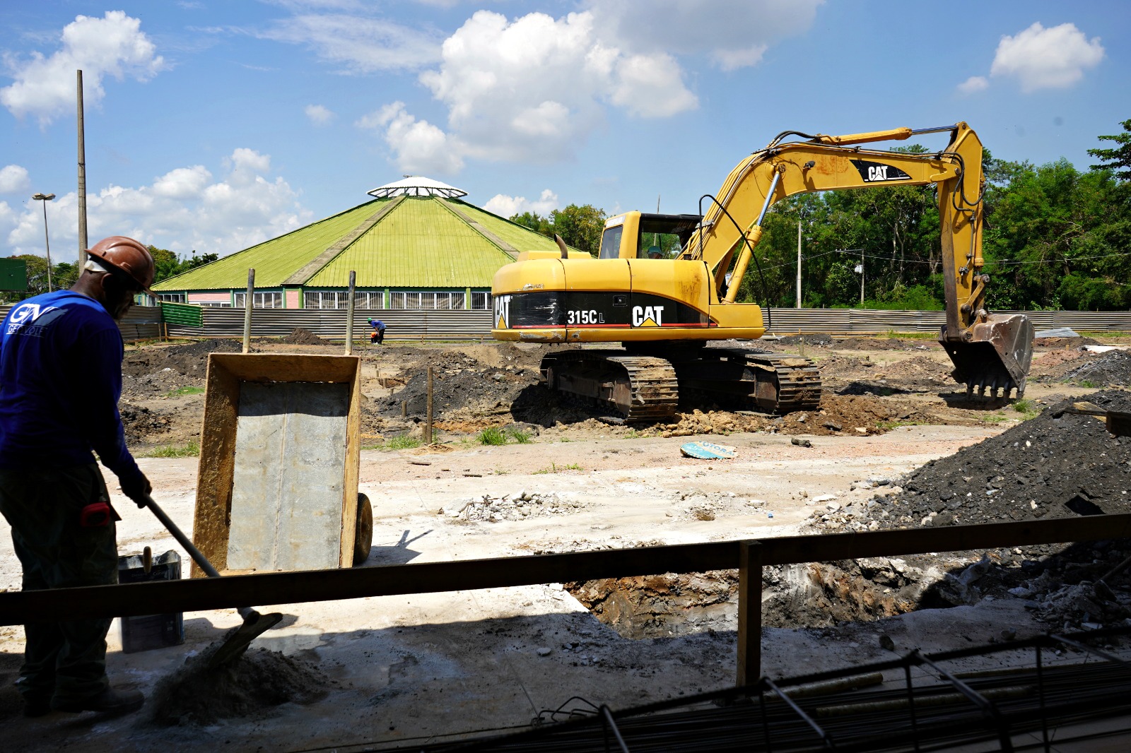 Volta Redonda: em pouco mais de um mês de obras, novo Clube Hípico se aproxima da conclusão das fundações
