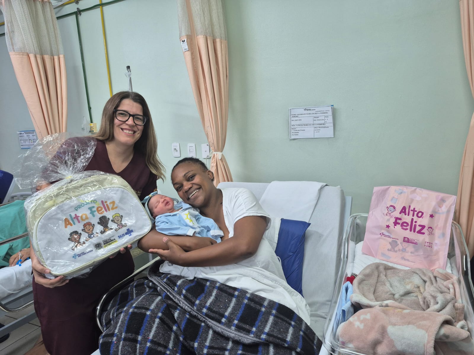 Kit ‘Alta Feliz’ beneficia mais de 130 mães e bebês no Hospital São João Batista, em Volta Redonda