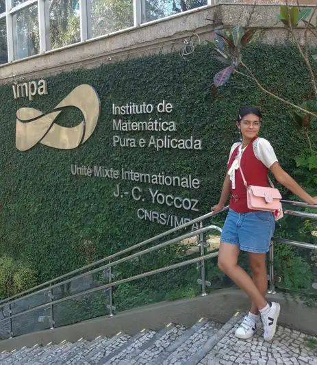 Rio de Janeiro (RJ) 11/02/2025 - Daphny Santos descobriu na adolescência que a matemática pode ser divertida. Hoje é aluna do Impatech.
Foto: Daphny Santos/Arquivo pessoal