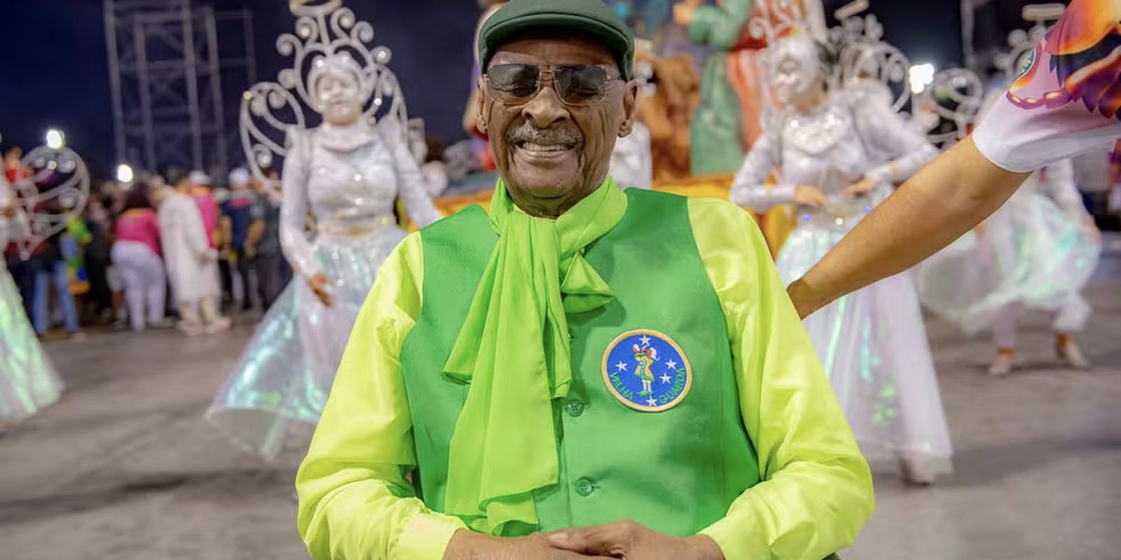 Morre Seo Carlão do Peruche, símbolo do carnaval de São Paulo