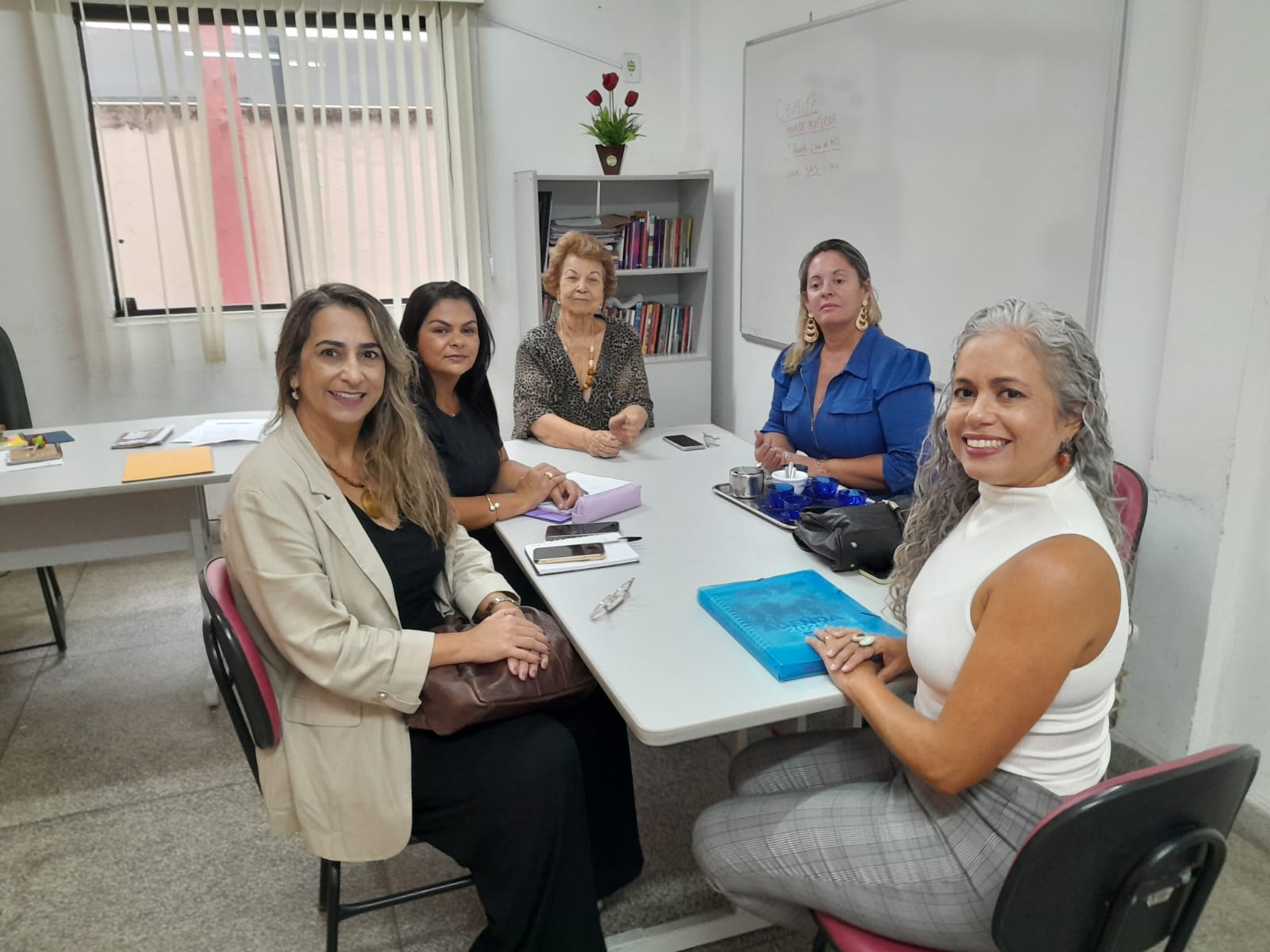 Secretaria de Políticas para Mulheres e Direitos Humanos de Volta Redonda apresenta projetos e programas à secretária da Mulher de Piraí