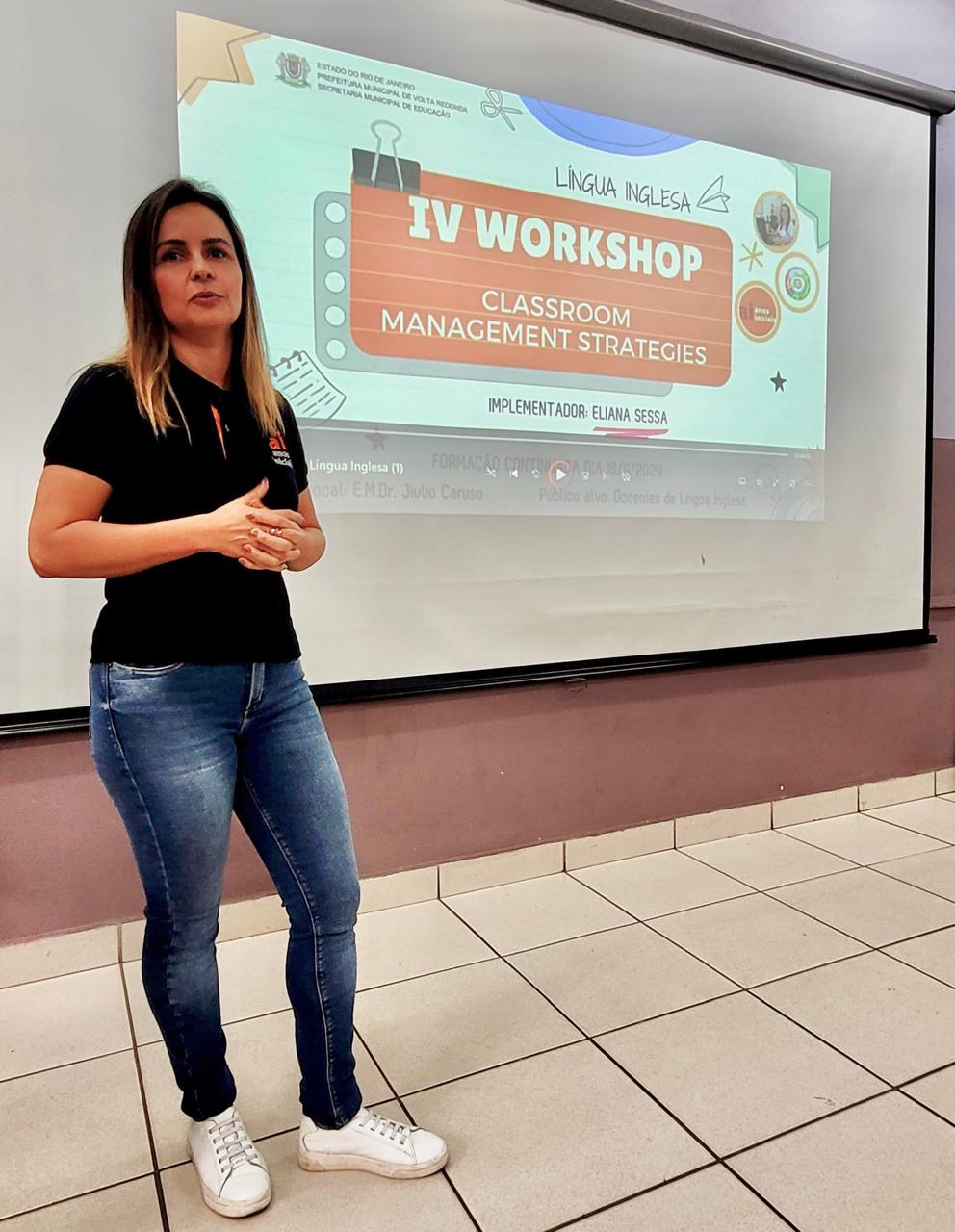 Professora da rede municipal de Volta Redonda é selecionada para intercâmbio nos EUA