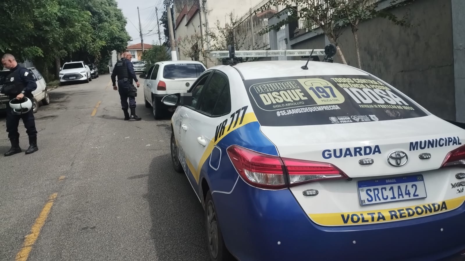 Guarda Municipal detém homem por prática de ato obsceno próximo a escola em Volta Redonda