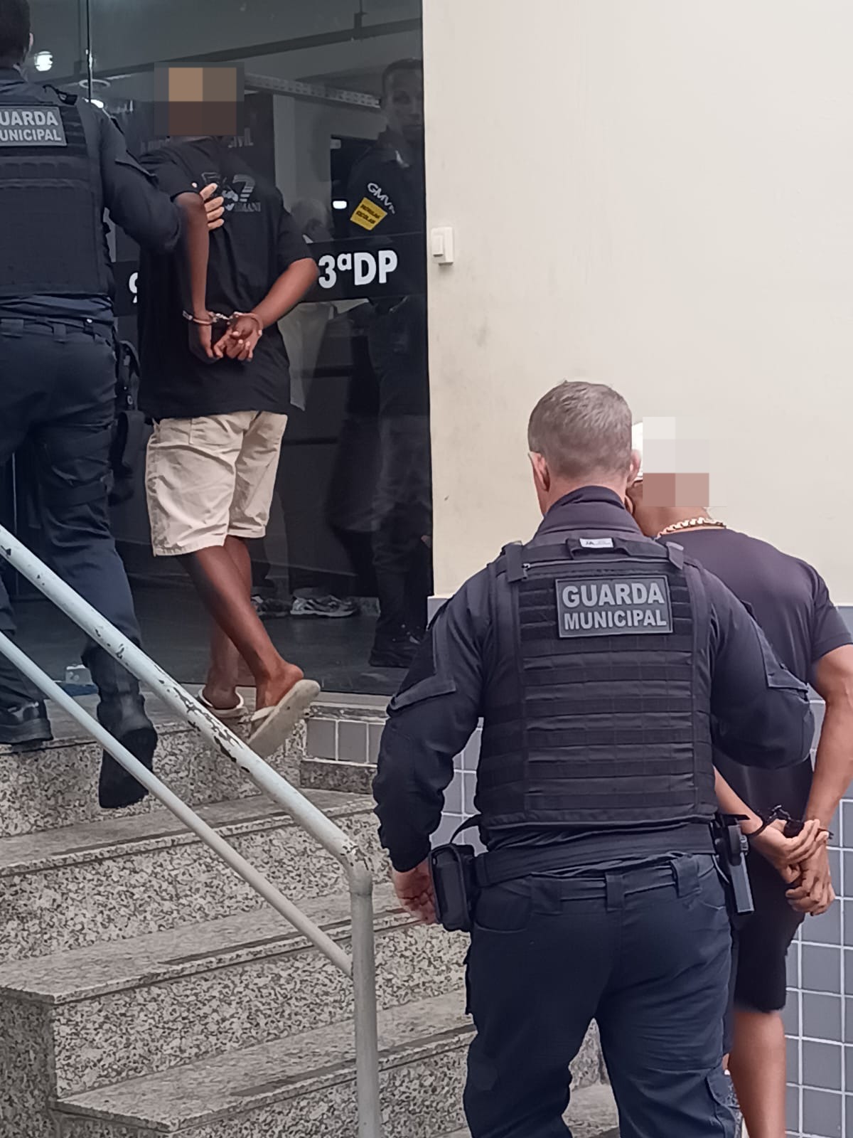Guarda Municipal de Volta Redonda detém suspeito de agredir estudante