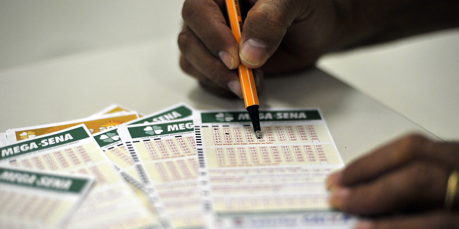 Mega-Sena não tem ganhador e prêmio acumula em R$ 51 milhões