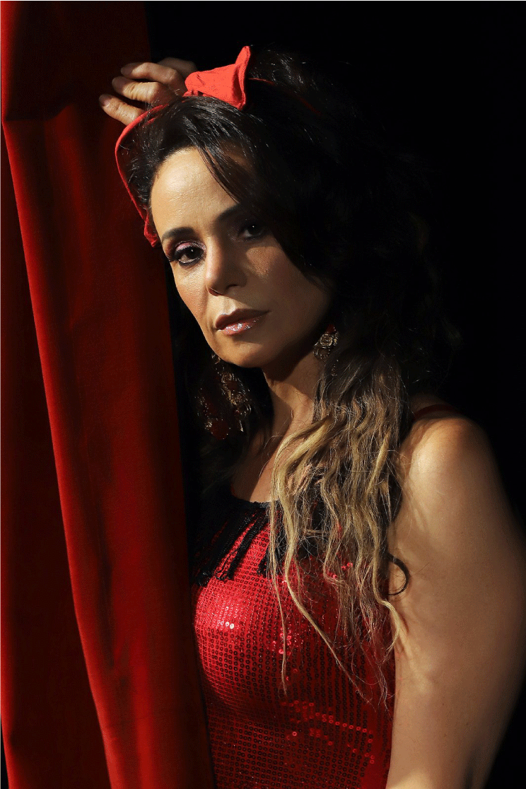Volta Redonda: espetáculo ‘Sombras no Final da Escadaria’ chega ao Teatro Maestro Franklin de Carvalho com a atriz Vannessa Gerbelli