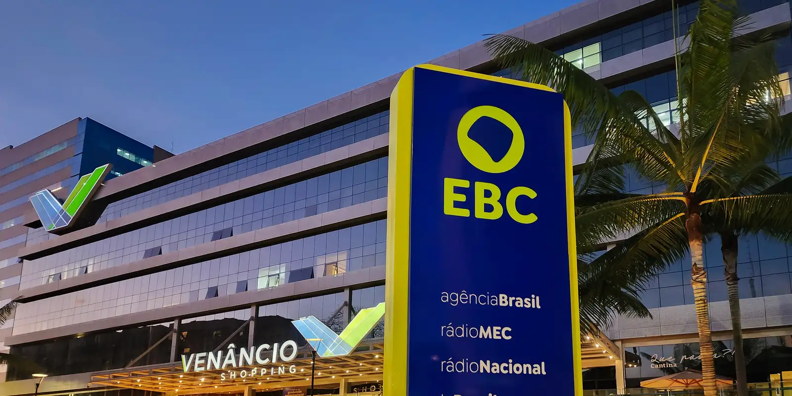 Hoje é Dia destaca a criação da Agência Brasil e da Rádio MEC FM
