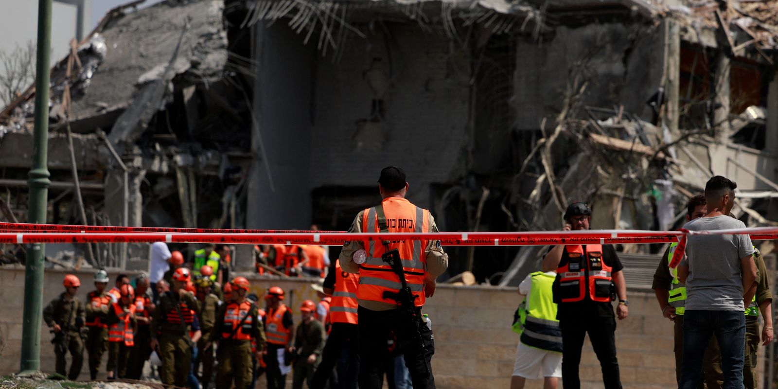 Iranianos saem abalados e israelenses mais agressivos, diz professor