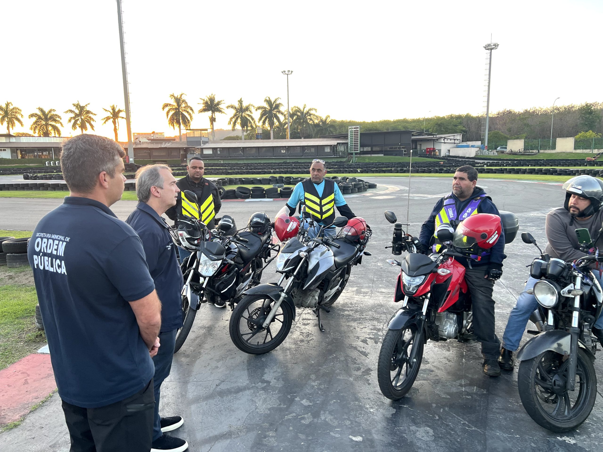 Ordem Pública de Volta Redonda capacita profissionais que usam a moto para trabalhar
