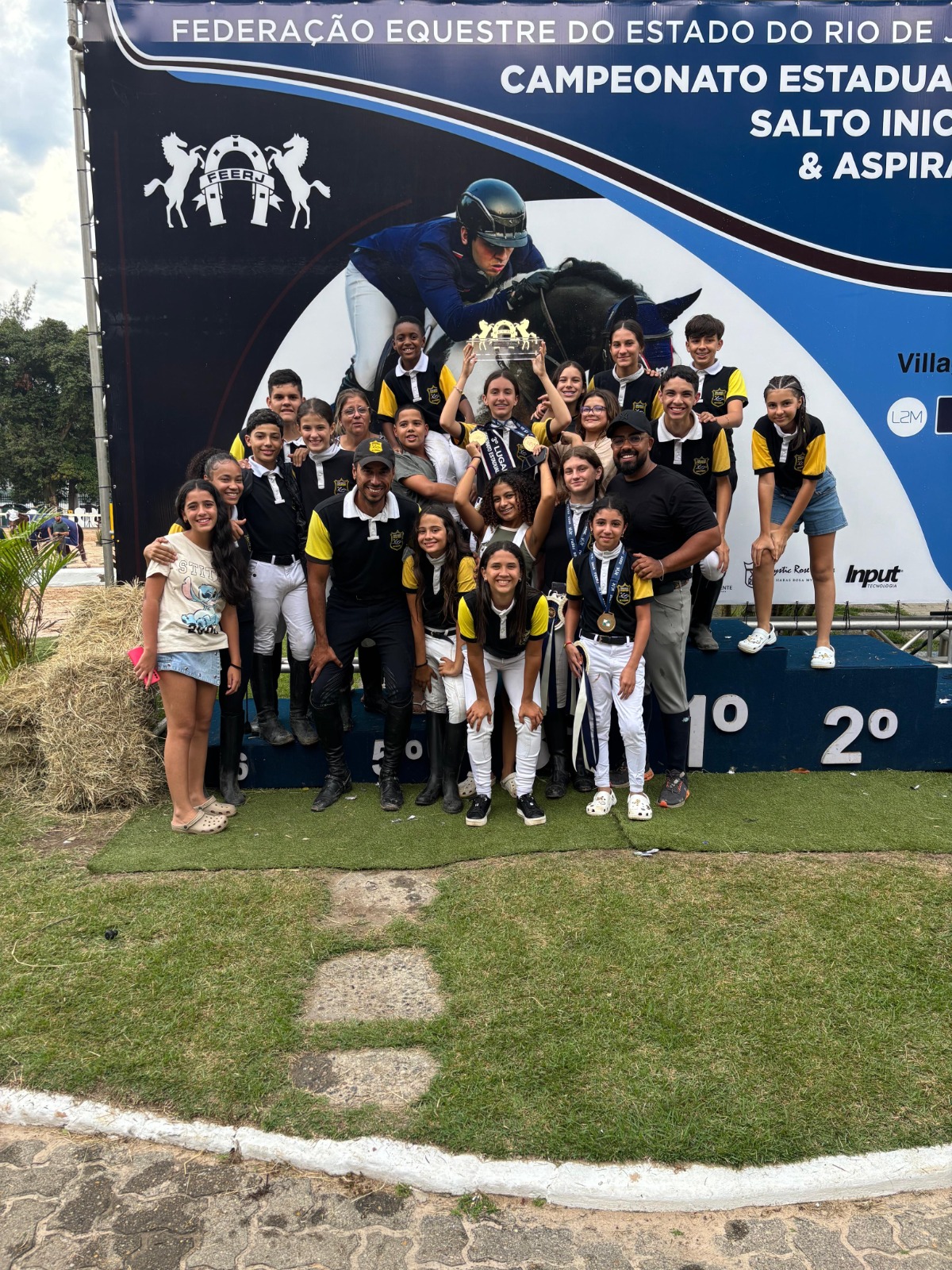 Escola de Hipismo de Volta Redonda conquista 15 medalhas no Campeonato Estadual