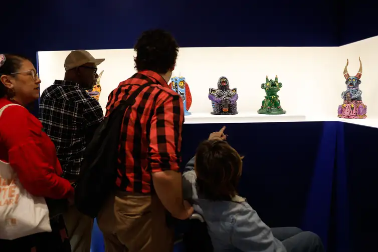 Rio de Janeiro (RJ), 12/07/2025 – Exposição Ratinho e seus Monstros de Barro, do artista Rafael Costa Pereira, o Ratinho, natural de Caruaru(PE), no Museu do Pontal. Foto: Fernando Frazão/Agência Brasil