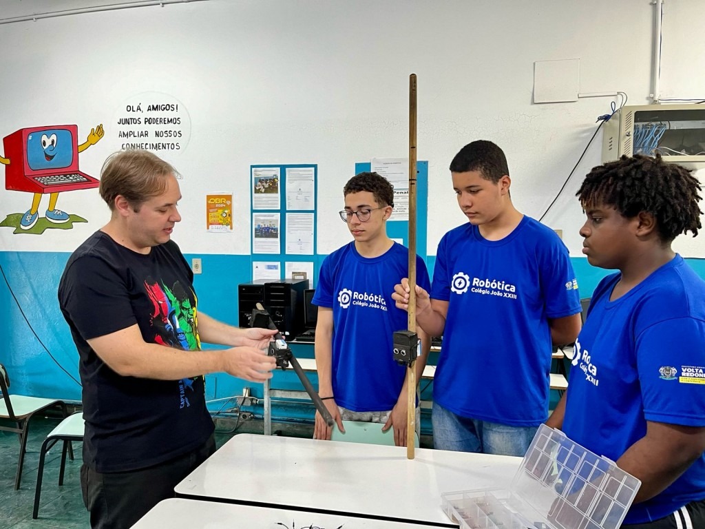 Equipe de Robótica de Volta Redonda vai participar de evento mundial da modalidade