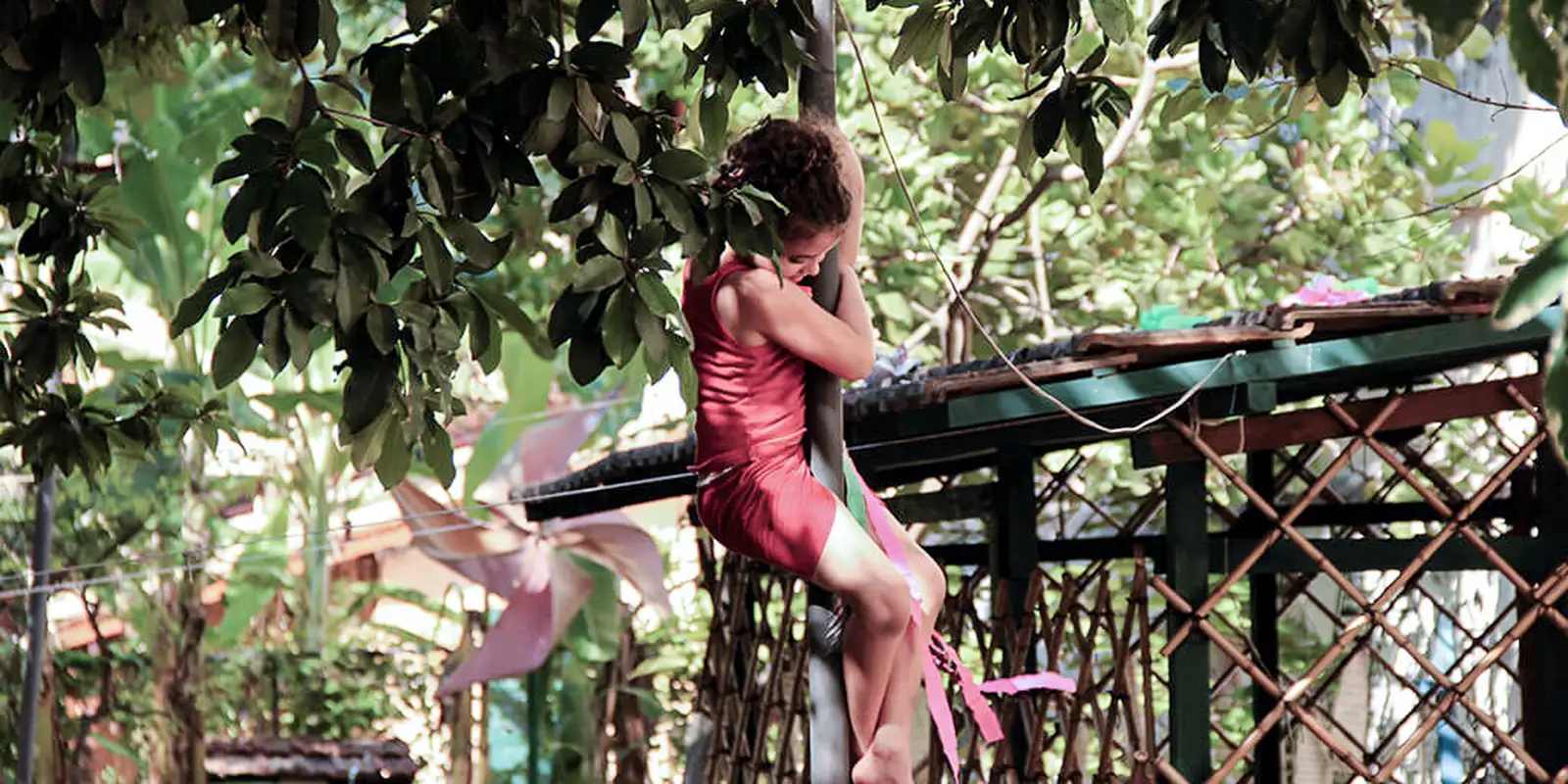 Projeto Tear leva cultura e educação a comunidades do Rio de Janeiro