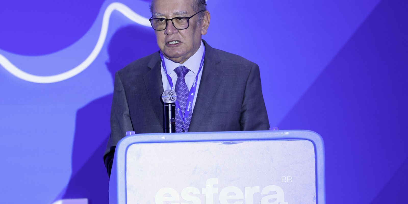 “Nenhum desconforto”, diz Mendes sobre prisão domiciliar de Bolsonaro