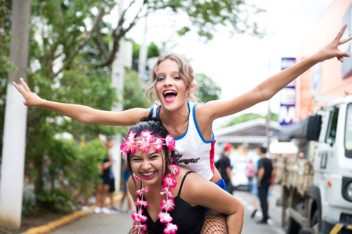 PODCAST “CARNAVAL EM FOCO” DESBRAVA O CARNAVAL DE RESENDE 