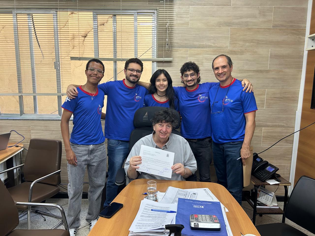 Volta Redonda: equipe da UFF que desenvolve drones agradece ao prefeito por apoio ao projeto