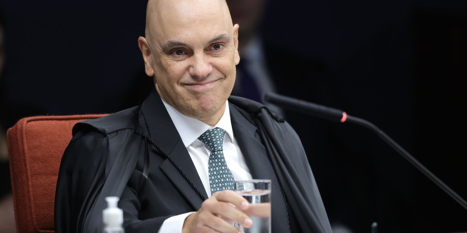STF será imparcial e ignorará pressões ao julgar Bolsonaro, diz Moraes