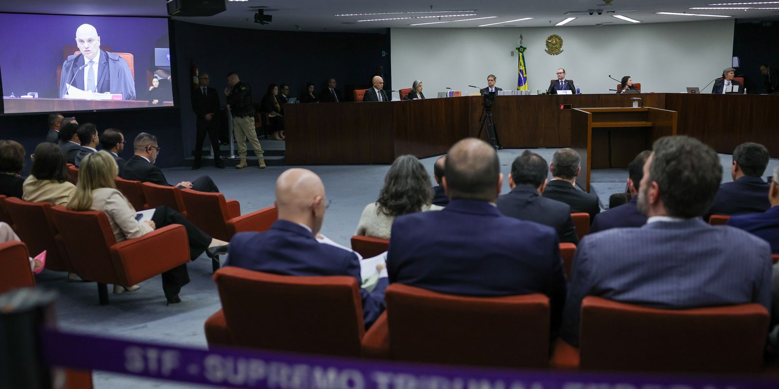 STF: apenas um réu comparece ao 1° dia de julgamento da trama golpista