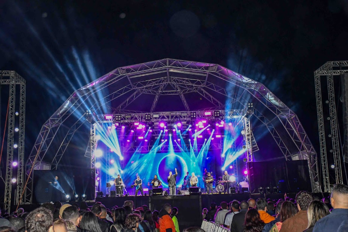 SORRISO MAROTO AGITA PRIMEIRO DIA DE EXAPICOR EM RESENDE; VEJA A PROGRAMAÇÃO DO FIM DE SEMANA 