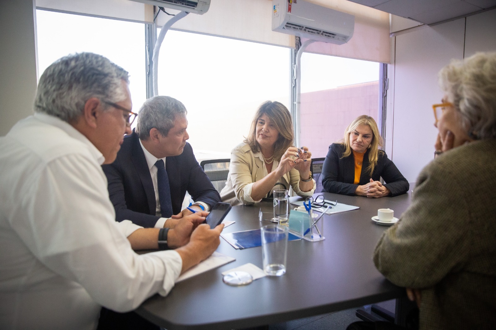 Comitiva municipal de Volta Redonda se reúne com ministro da Saúde para discutir ampliação de recursos para o município