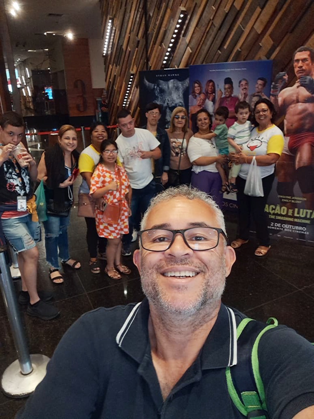 Prefeitura de Volta Redonda e Cine Araújo promovem sessão de cinema exclusiva para pessoas com deficiência