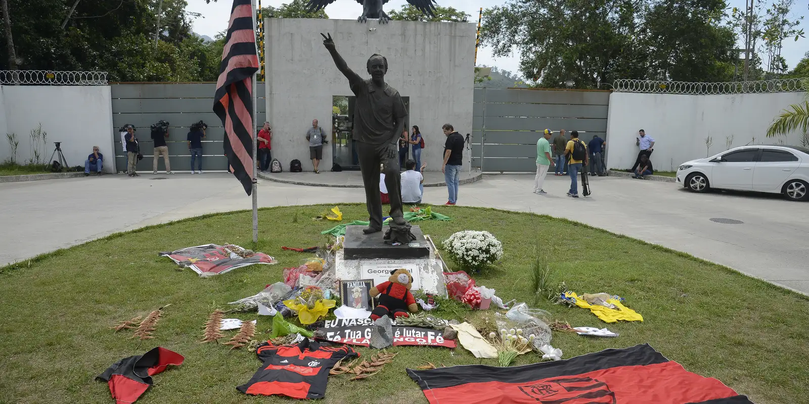 Justiça absolve sete acusados de incêndio e mortes no Ninho do Urubu