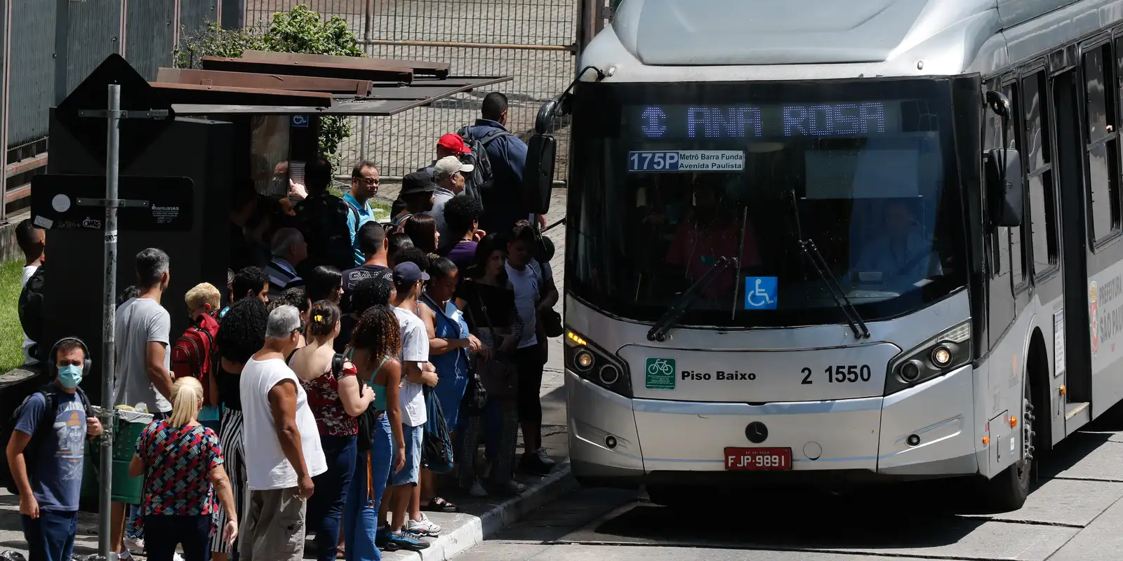 Setor de serviços cresce 0,6% em setembro, revela pesquisa do IBGE