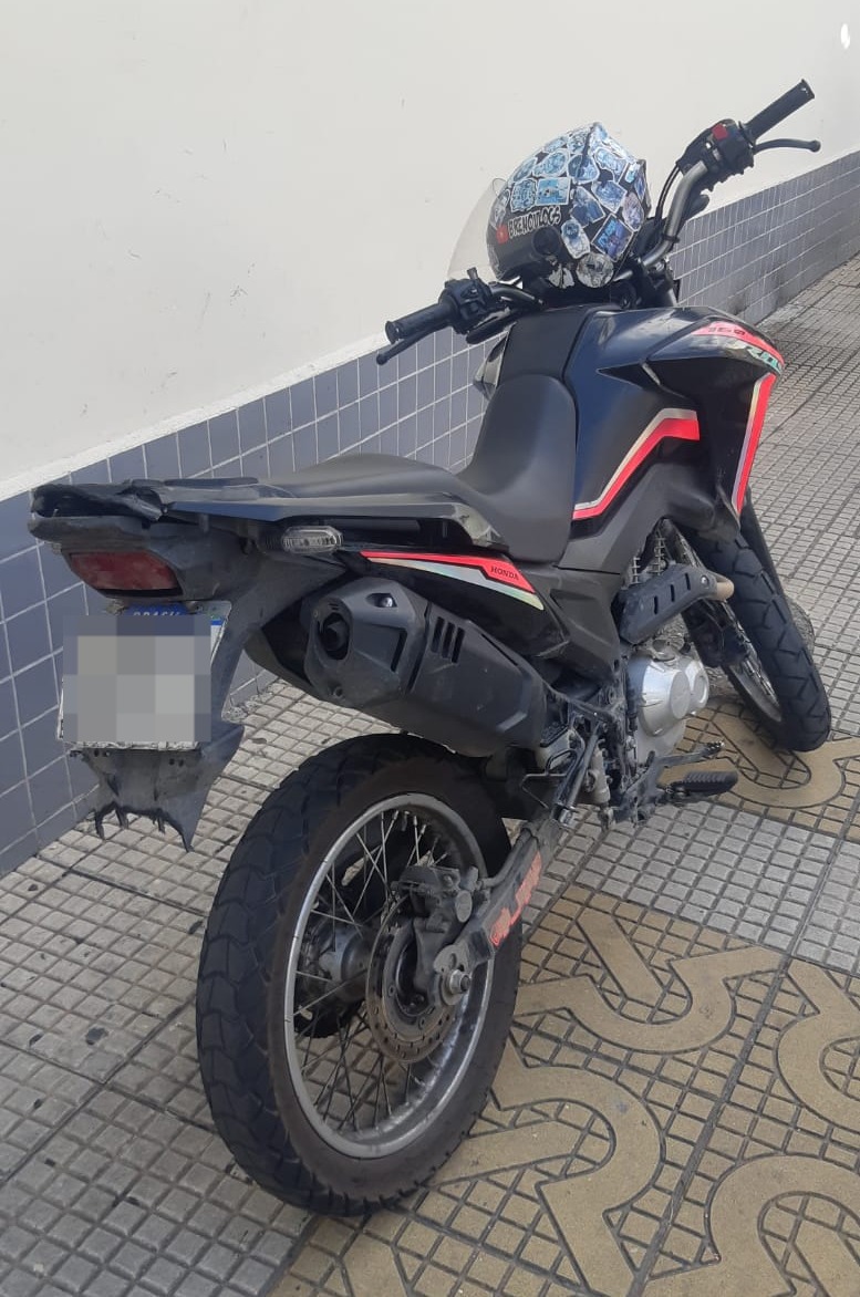 Inabilitados são flagrados pela Guarda Municipal de Volta Redonda conduzindo motos