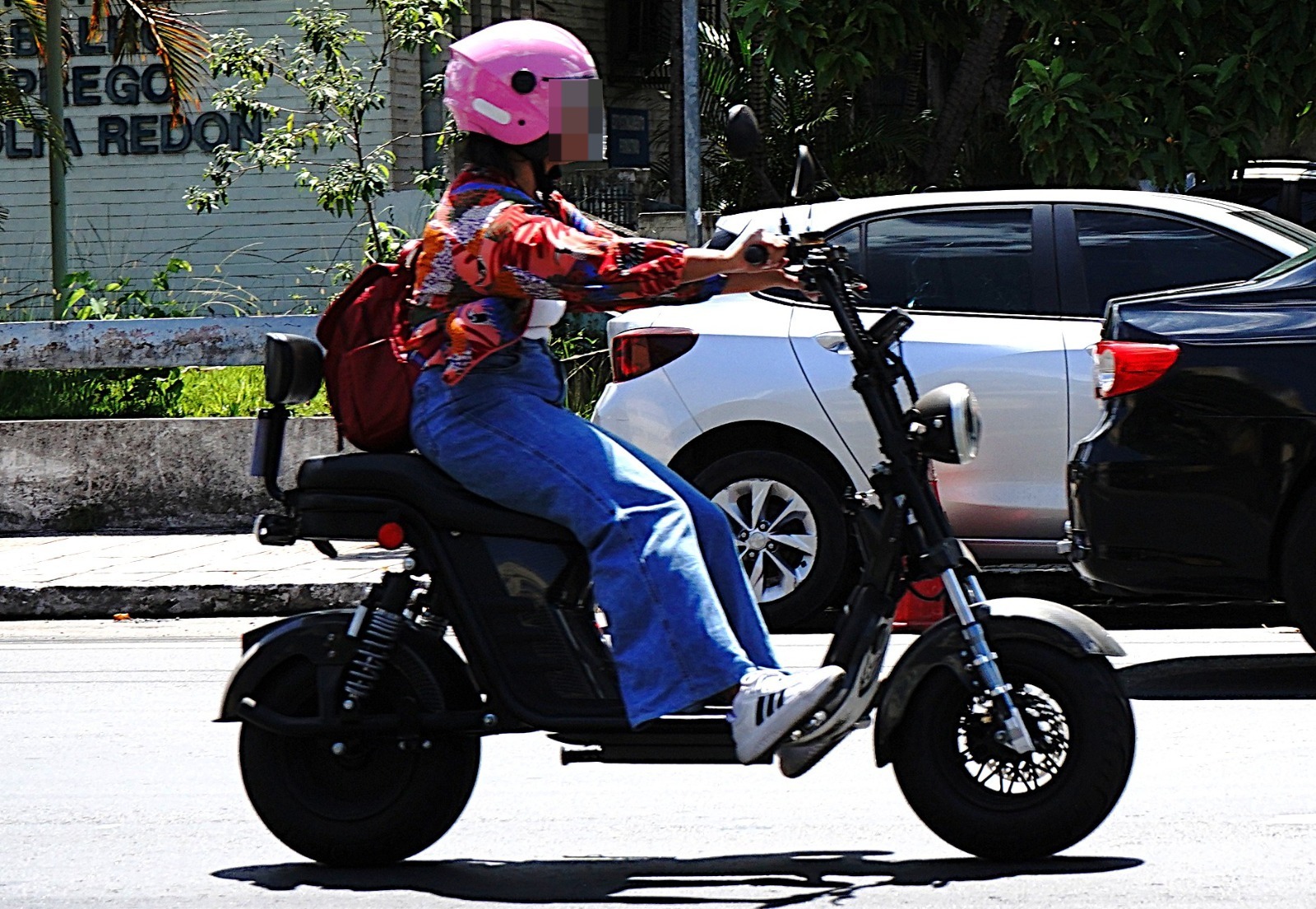 Guarda Municipal de Volta Redonda orienta sobre novas regras para ciclomotores que entram em vigor em 2026
