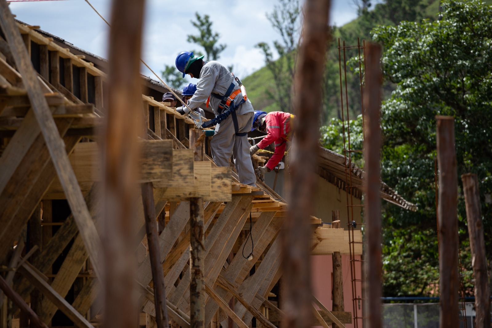 Volta Redonda: obras da nova sede da Secretaria de Educação prosseguem com a parte estrutural