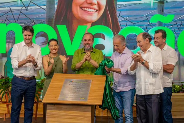 São Paulo - 08/11/2025- O governo federal, por meio do Ministério de Minas e Energia (MME), e o grupo Neoenergia lançaram, neste sábado (8), o projeto da Usina Solar Noronha Verde. Foto: divulgação Neoenergia