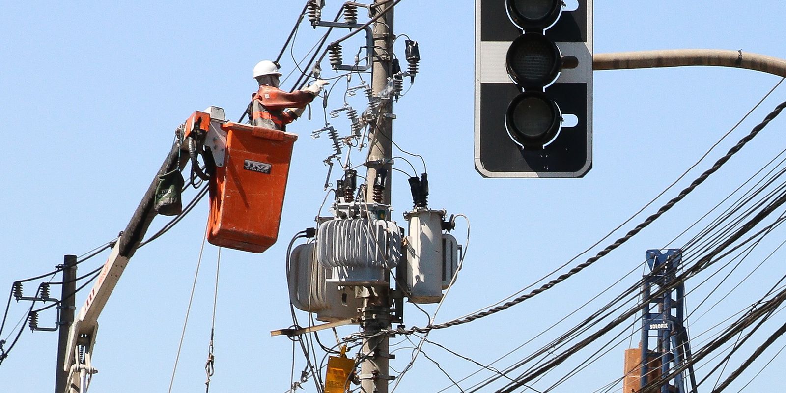 Procon paulistano multa Enel em cerca de R$ 14,3 milhões