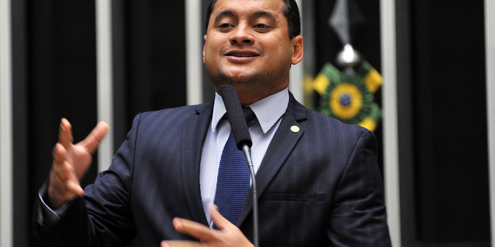 PF aponta senador como 'sustentáculo político' de esquema no INSS