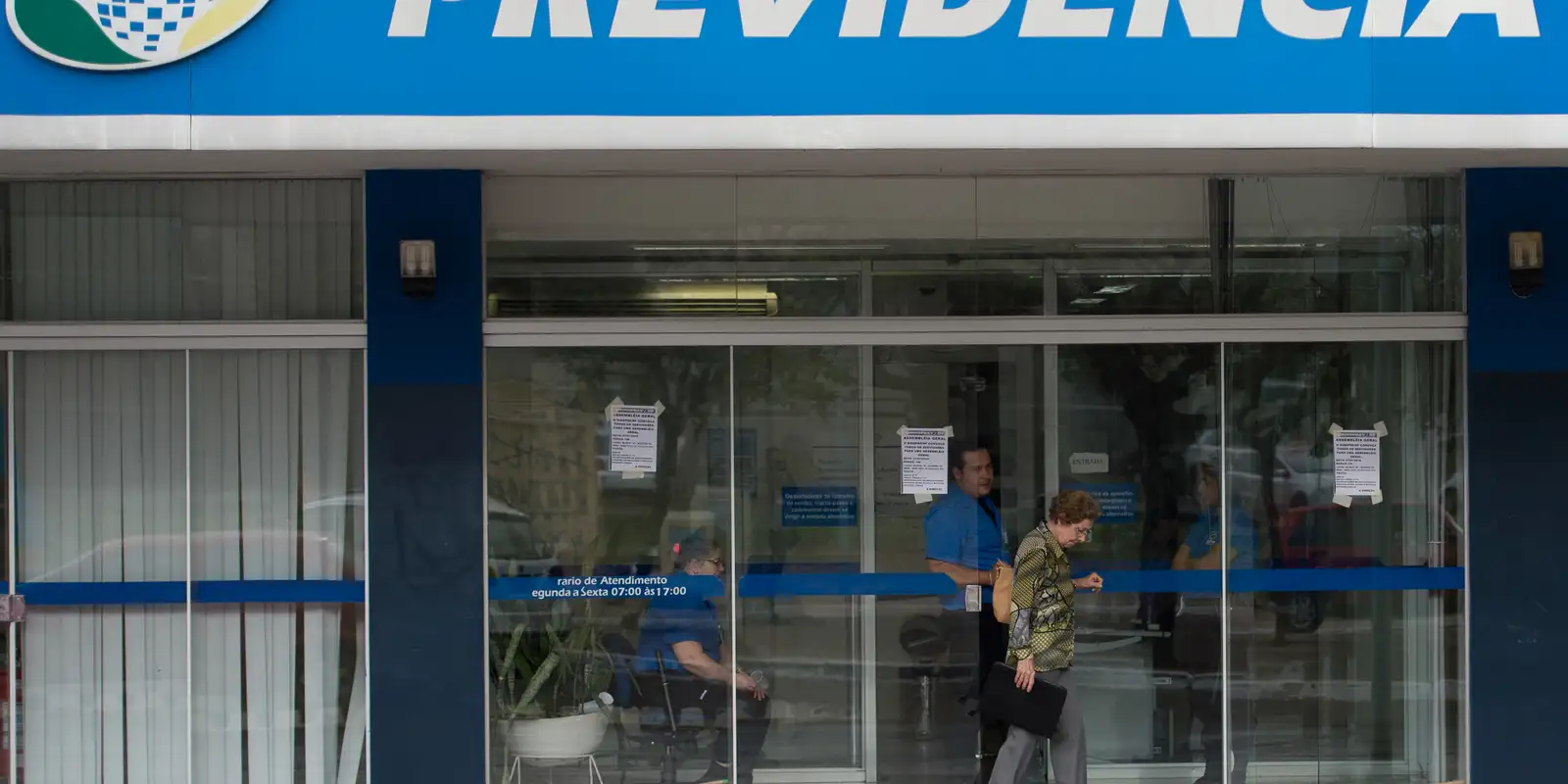 Agências do INSS fecham de quarta a sexta-feira desta semana