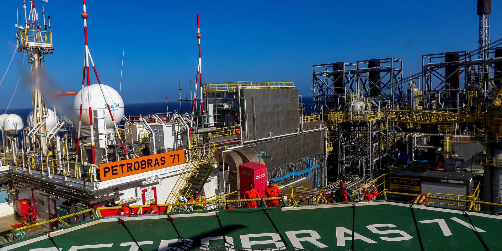 Produção de petróleo e gás atinge 4,921 milhões de barris em novembro