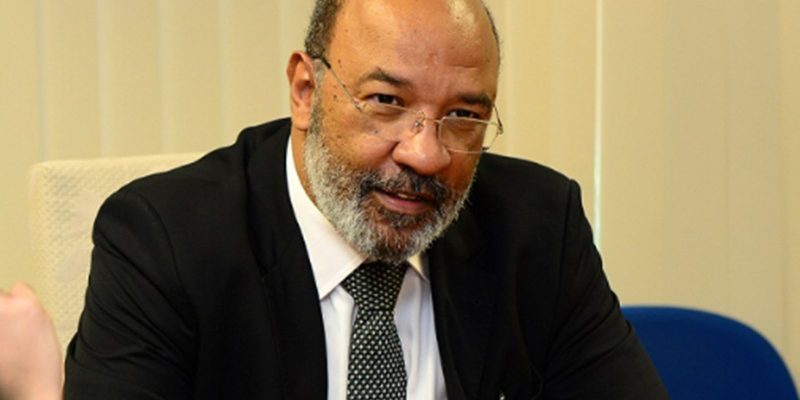 Morre professor Mário Theodoro | Agência Brasil