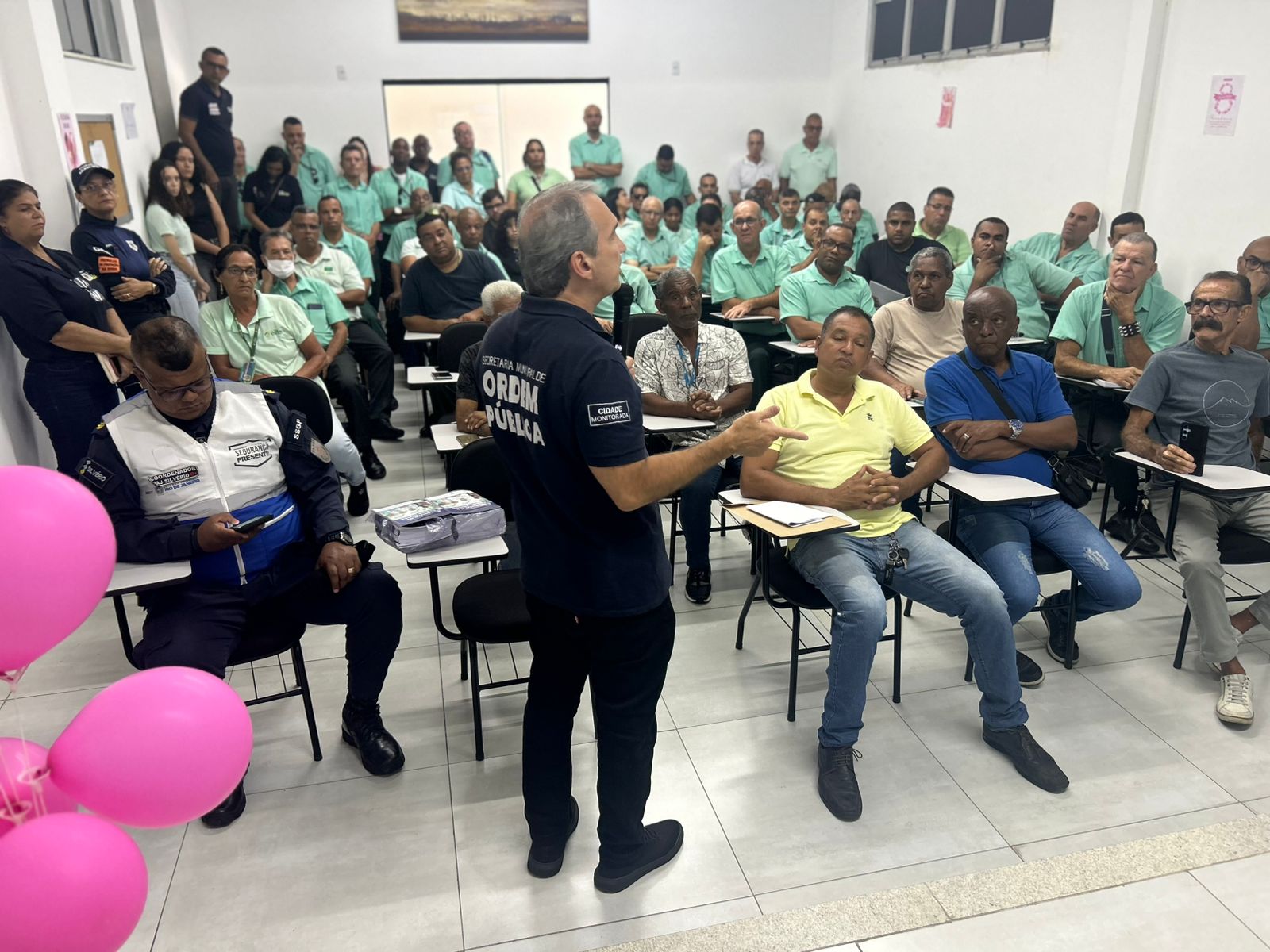Ordem Pública cria grupo de WhatsApp exclusivo para motoristas de ônibus e amplia rede de segurança em Volta Redonda