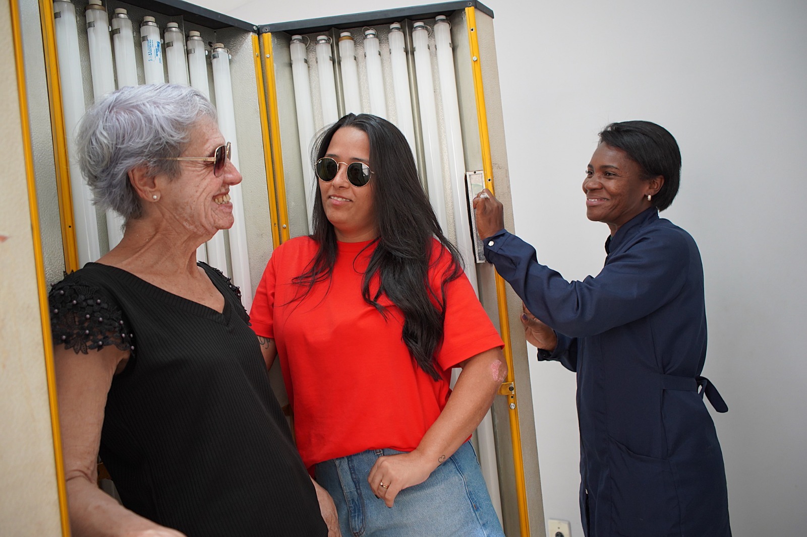 Tratamento dermatológico gratuito em Volta Redonda devolve autoestima a pacientes com vitiligo e psoríase
