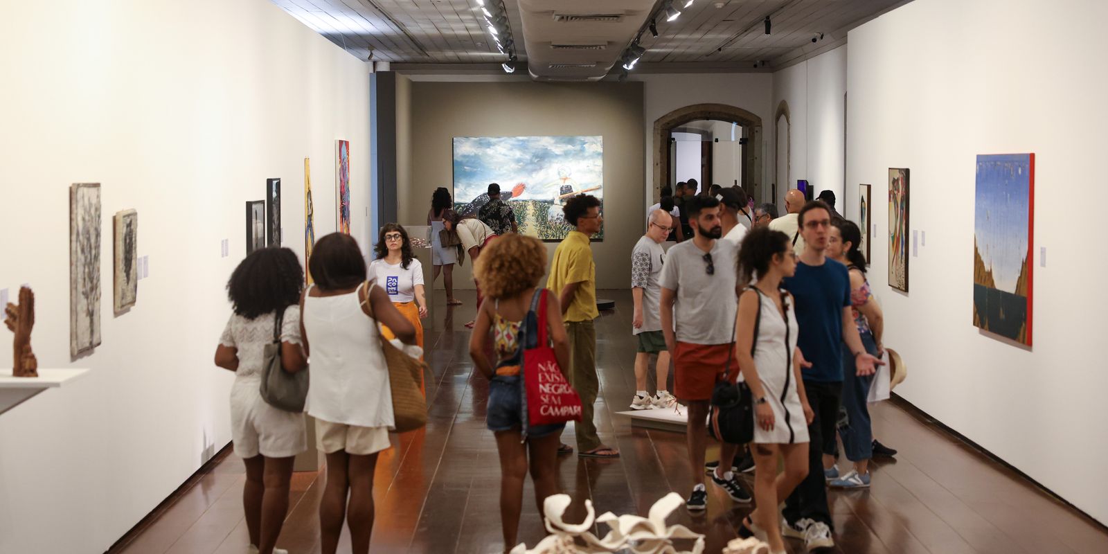 Rio: palácio sede do Império recebe exposição de mais de 100 artistas