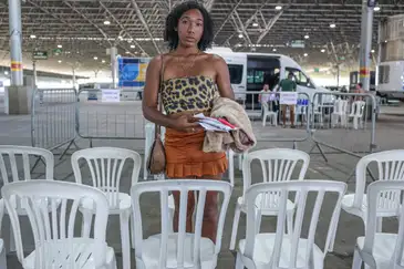Brasília (DF), 27/04/2026 - Vênus Gabielly Silva Oliveira, durante  ação do Conselho Nacional de Justiça (CNJ) lança a ação Registre-se Pop Rua, durante o mutirão de atendimento à população em situação de rua, promovido pela Justiça Federal do Distrito Federal.
Foto: Joédson Alves/Agência Brasil