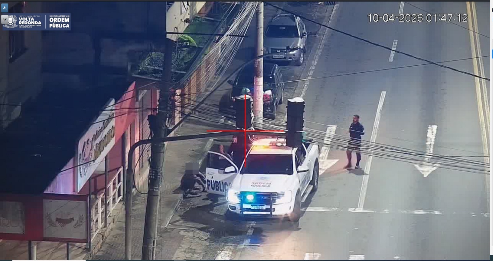 Homem é preso por tentativa de furtar cabos elétricos após denúncia em grupo de WhatsApp da Ordem Pública de Volta Redonda