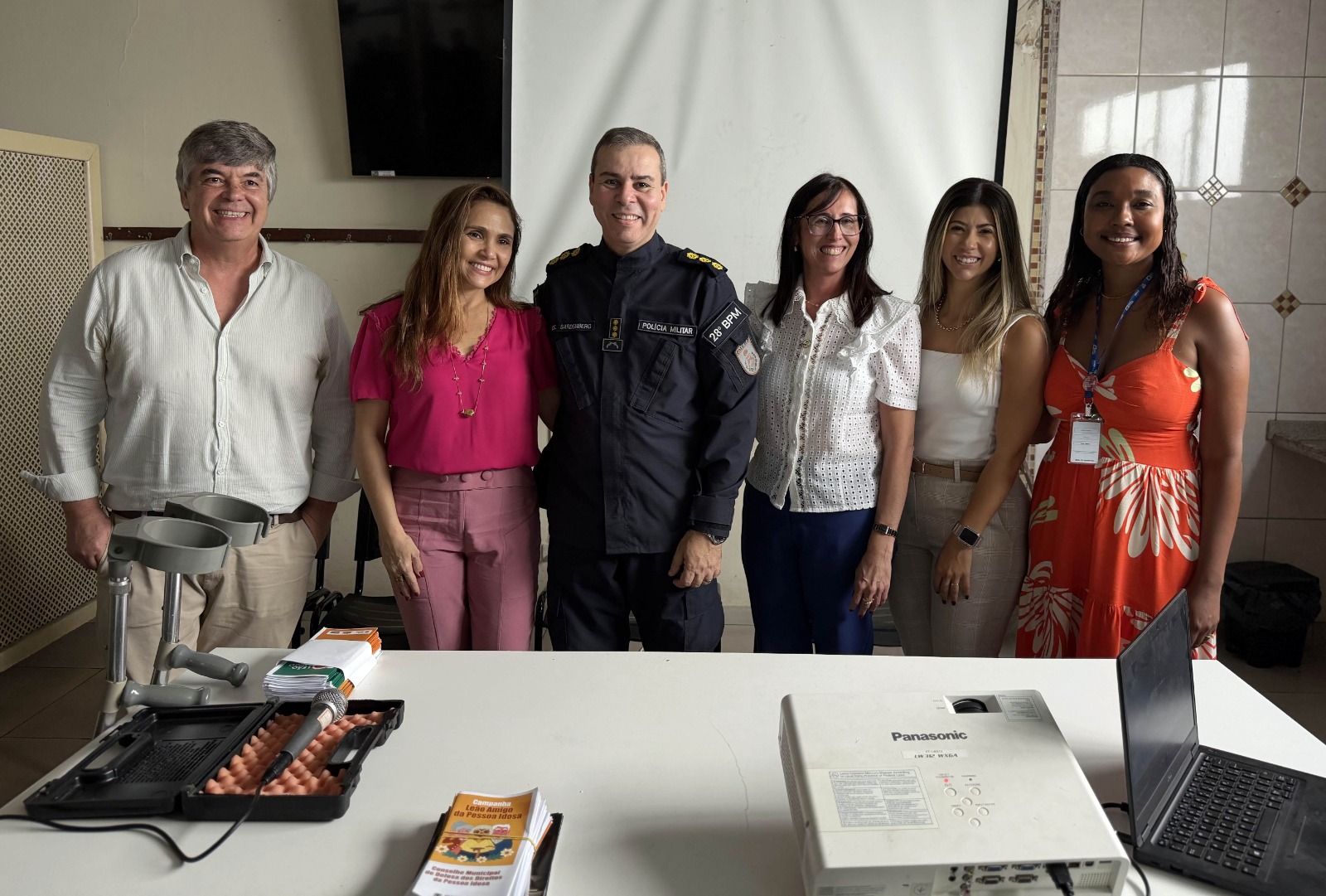Prefeitura de Volta Redonda leva campanha “Leão Amigo” ao 28º BPM e amplia mobilização solidária