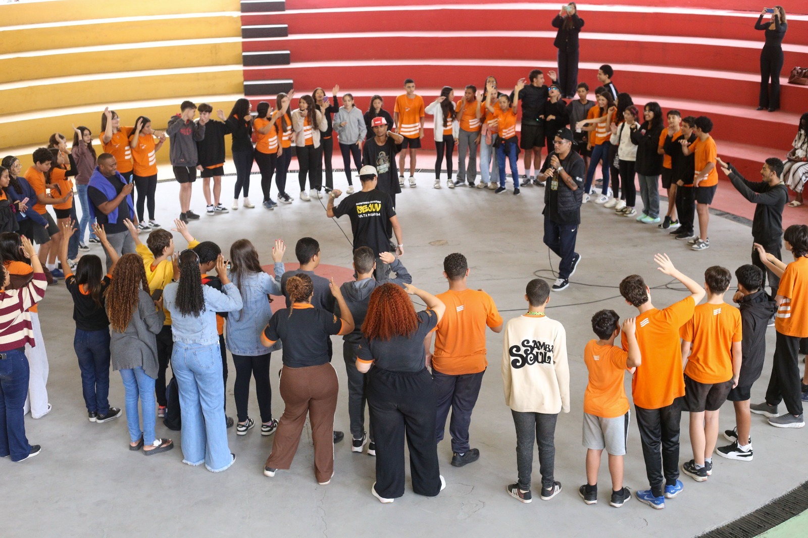 Memorial Zumbi, em Volta Redonda, recebe jovens em programação cultural da Semana Nacional de Museus