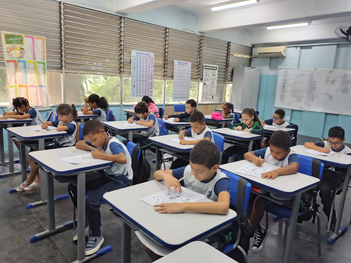 ALUNOS DA REDE MUNICIPAL DE RESENDE CONQUISTAM 67 PREMIAÇÕES NA OLIMPÍADA CANGURU DE MATEMÁTICA