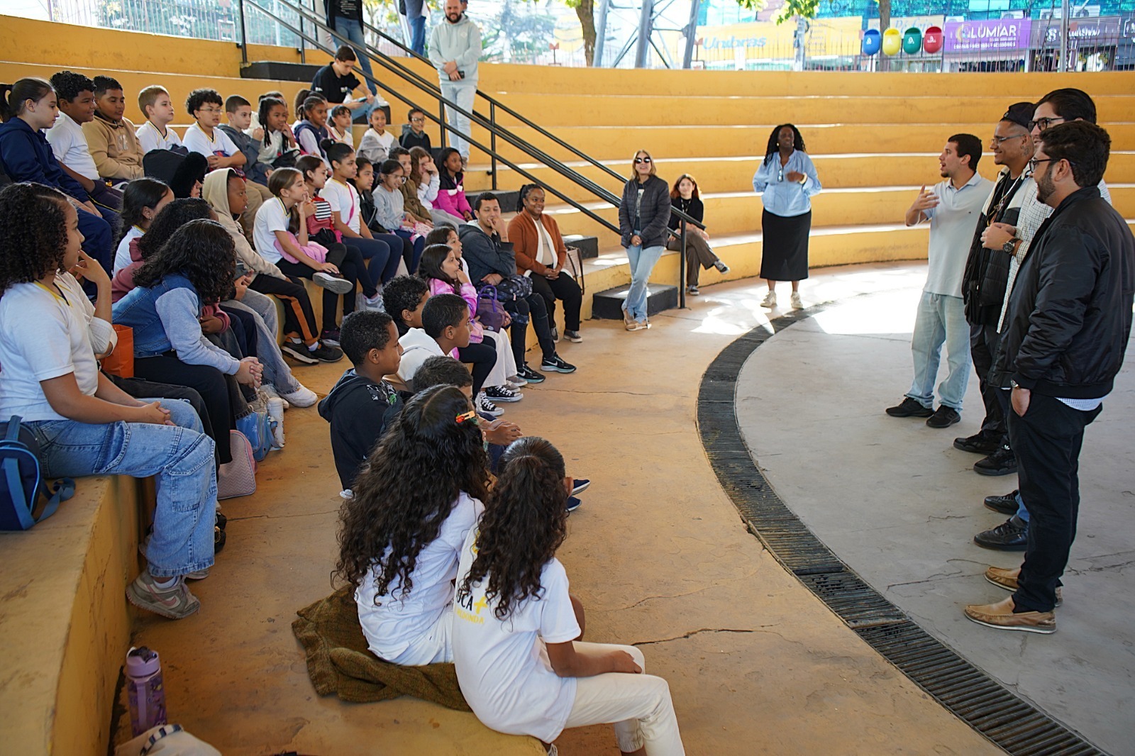 Secretaria da Juventude de Volta Redonda promove atividades do projeto Conexão Consciente no Memorial Zumbi