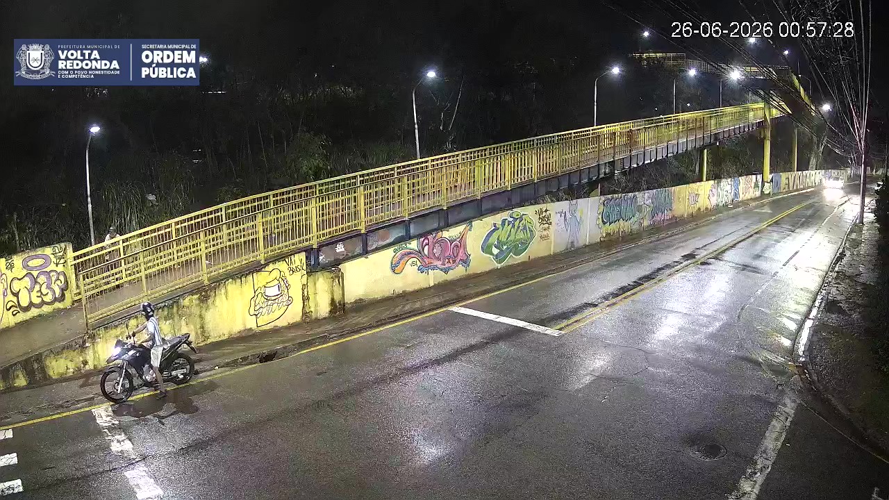 Guarda Municipal recupera moto furtada, apreende veículo com sinais de adulteração e prende foragido em Volta Redonda