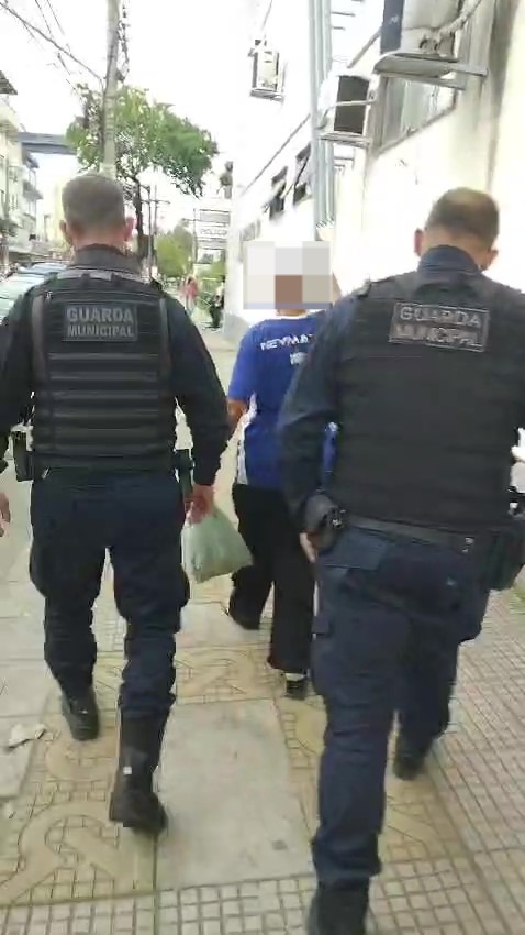 Patrulha Maria da Penha prende idoso por descumprimento de medida protetiva em Volta Redonda