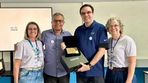 1ª edição do INOVATEC e do Conexão EVEN-TEC acontece na Faetec/Marechal Hermes